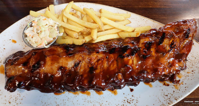 baby back ribs with fries
